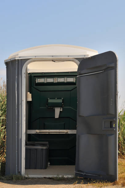 Best Temporary restroom rental  in County Center, VA